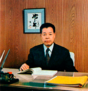 高橋義孝前社長